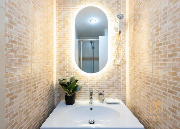 Guest house Imperium Vatican - 3 Pvt Suites, Pvt Bathrooms, A-c, 2 Steps From Vatican 4*