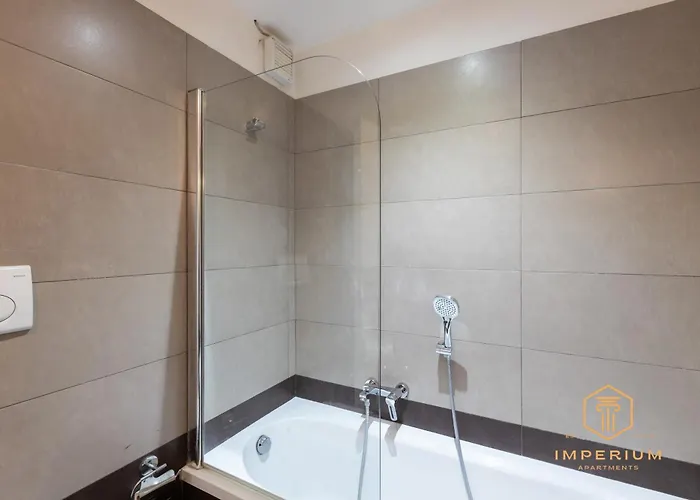 Imperium Vatican - 3 Pvt Suites, Pvt Bathrooms, A-c, 2 Steps From Vatican Гостевой дом 4*
